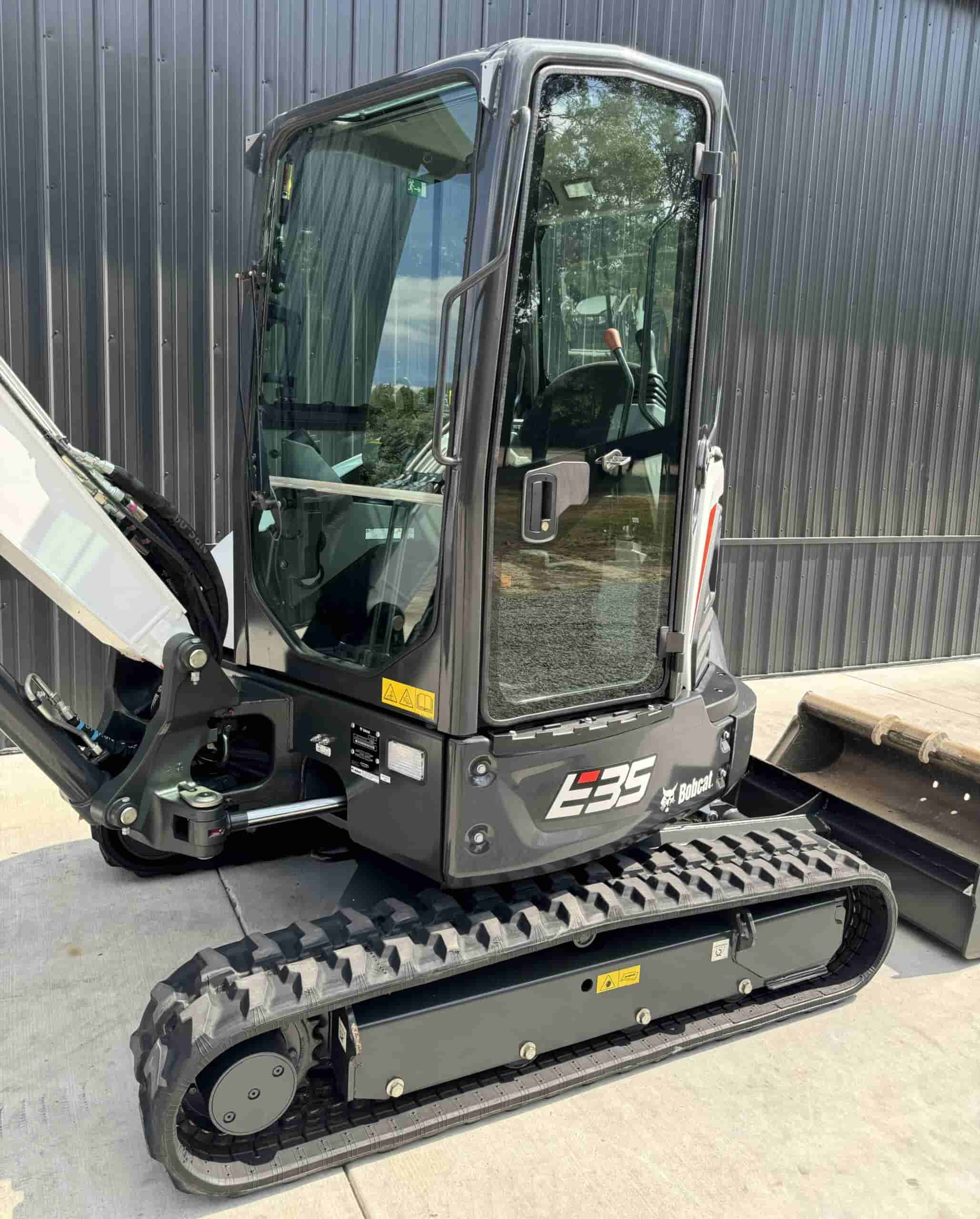 2020 BOBCAT E35i LIKE NEW
